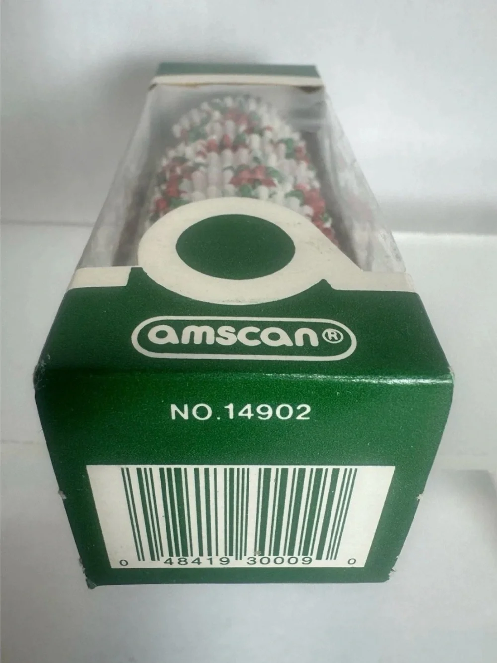 NEW Amscan 200 Petit Four Cases Paper Cups Holiday Theme NOS PLEASE READ